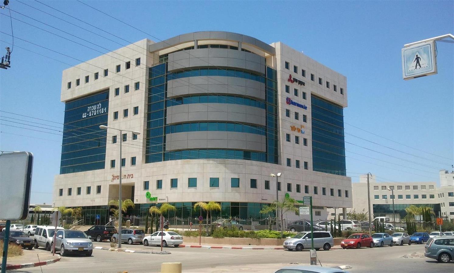 מנהל הדיור הממשלתי,  חברות הייטק ועוד 